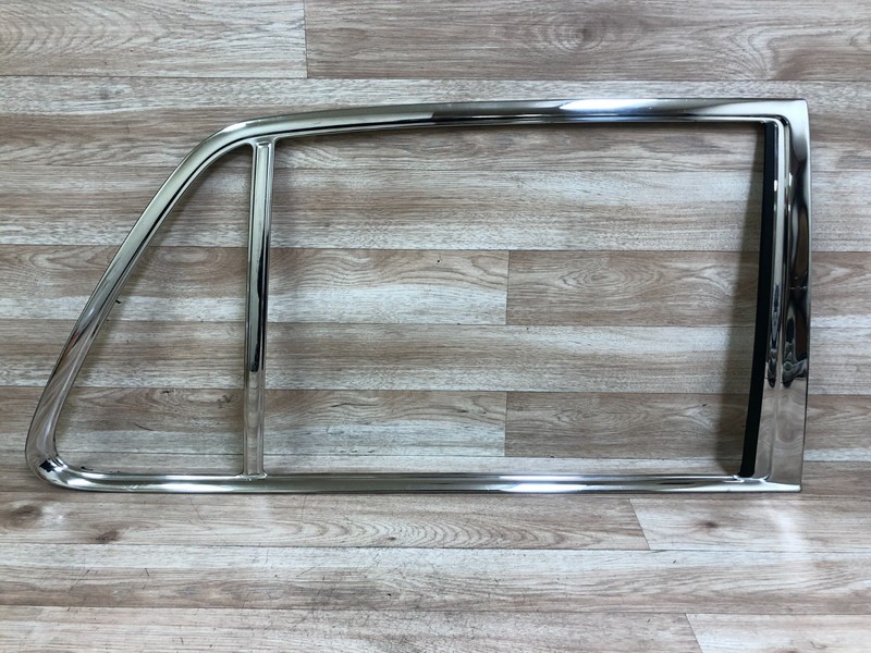 BENTLEY ARNAGE ROLLS ROYCE SERAPH OEM REAR PASSENGER SIDE WINDOW CHROME TRIM