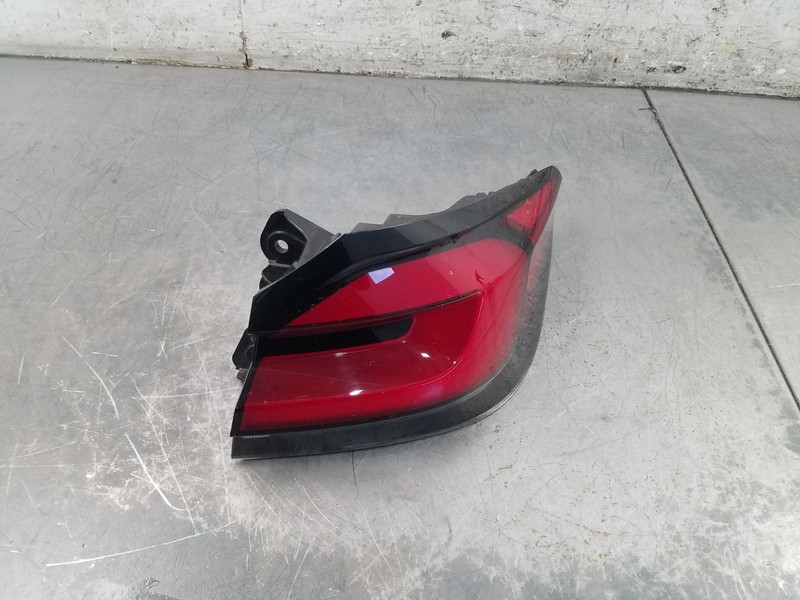 2022 BMW M5 F90 Right Outer LED Tail Light #7725 C4