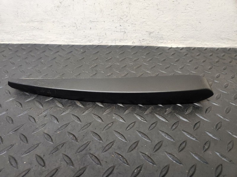 18-24 Chevrolet Traverse Rear Liftgate Wiper Arm Assembly OEM 84148861