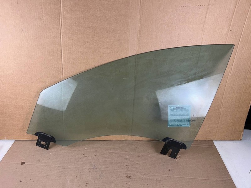 ✅OEM 12-16 Tesla Model S FrontDoor Window Glass Left 43R-001074/ A006451