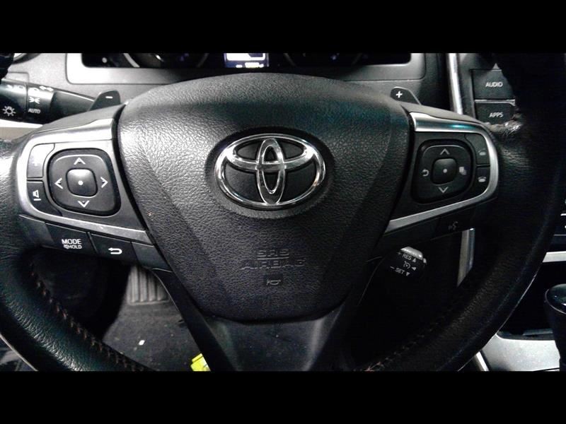 Driver Left Air Bag Front Driver Wheel Fits 15-17 CAMRY 1290178