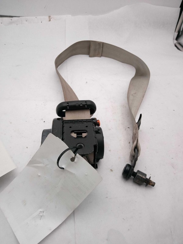 2015 Ford C-MAX OEM Silver Seat Belt Driver Side 160K Miles DM5Z58611B09AA