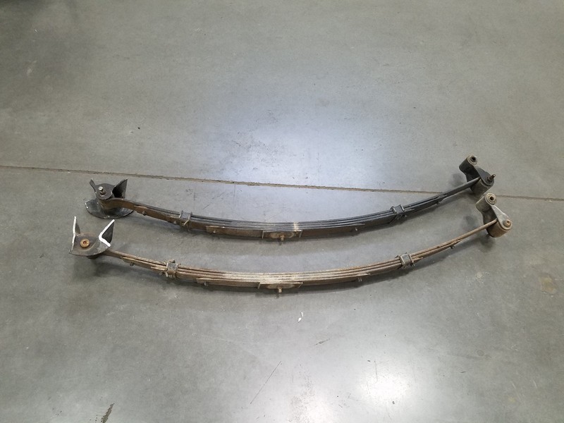 2001 Dodge Dakota R/T Rear Leaf Springs #88118 A7