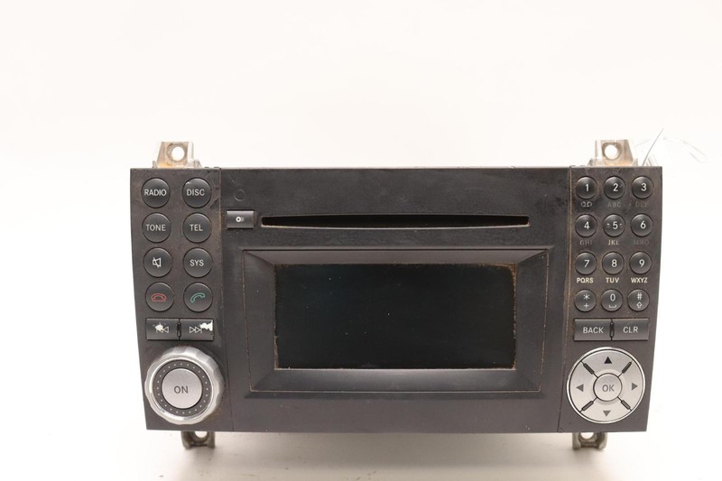 2005-2010 MERCEDES SLK350 SLK55 AMG DASH RADIO CD MEDIA RECEIVER DISPLAY OEM