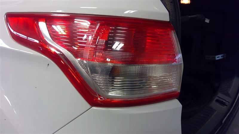 Driver Left Tail Light Quarter Panel Mounted Fits 13-16 ESCAPE 3362658