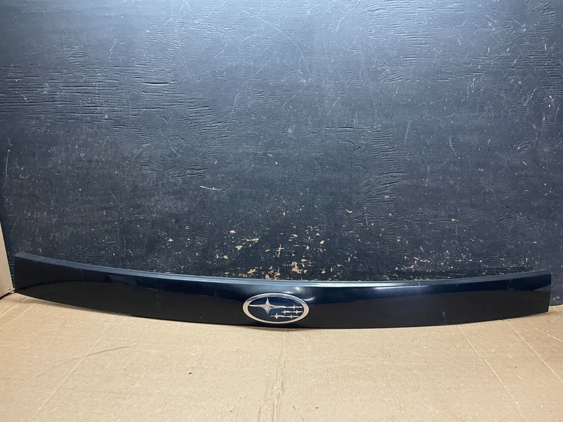 2009 - 2013 Subaru ForesterLiftgate Tailgate Trunk Trim Molding Z5750DG