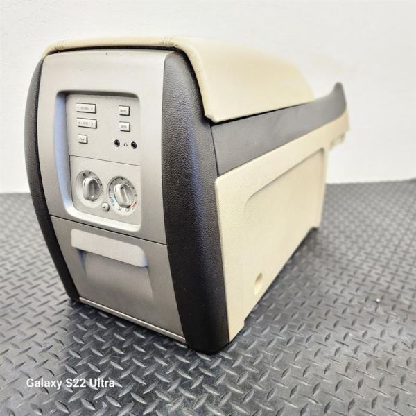 2003-2004 Lincoln Navigator Floor Center Console Tan OEM 3L7Z 78045A36 LAB