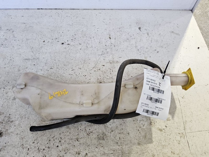 Coolant Reservoir Fits 08-20 CARAVAN 3375357
