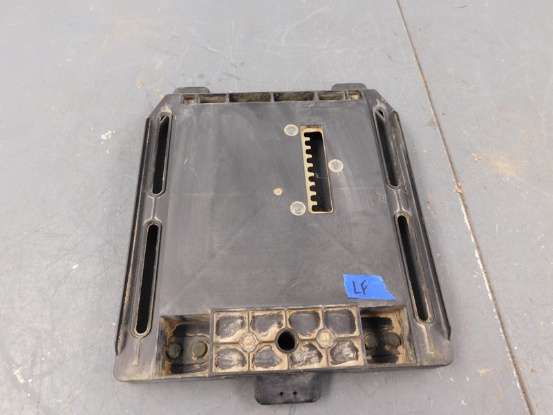 #7213 R1 - 2021 19 20 Polaris RZR XP 1000 Seat Base #1 181 Miles