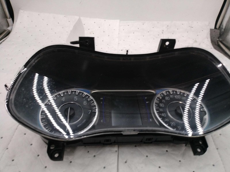 Used Speedometer Gauge fits: 2015 Chrysler 200 cluster Sdn C 2.4L 140 MPH 3.5``
