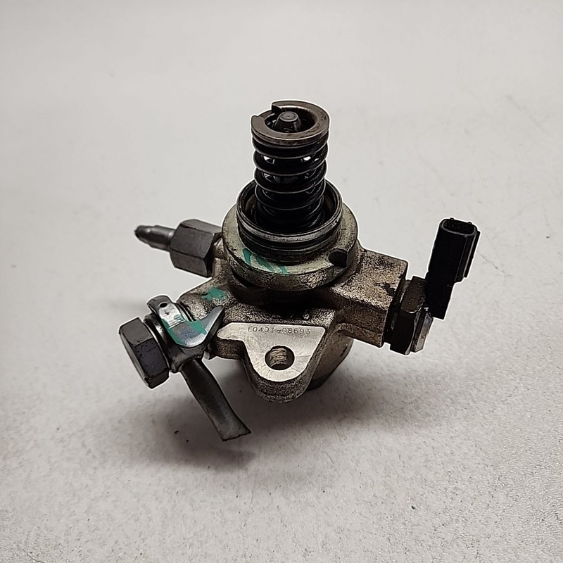 E040108693 | 2011 - 2019 INFINITI QX56 QX80 HIGH PRESSURE FUEL PUMP ASSEMBLY OEM