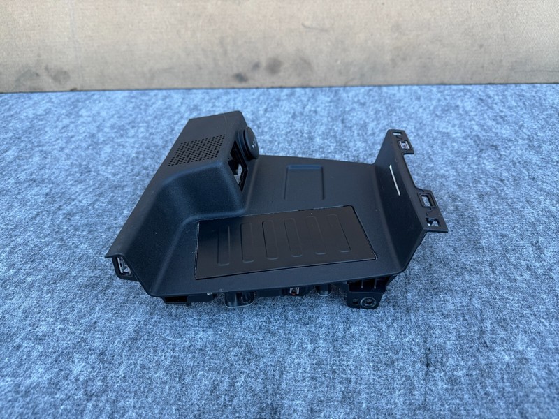 FORD BRONCO SPORT 21-24 OEM CENTER CONSOLE TRAY W POWER OUTLET & WIRLESS CHARGER