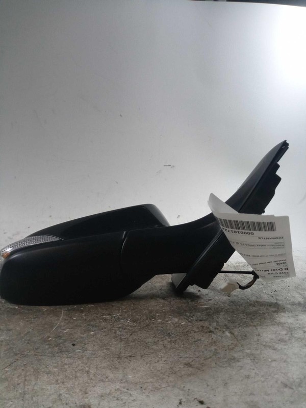 2019 Toyota C-HR Right Door Mirror Assembly Black OEM 650561 73K Miles