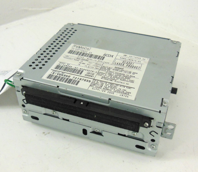 2007-2009 Volvo S80 AM FM Radio CD Disc Player Receiver OEM