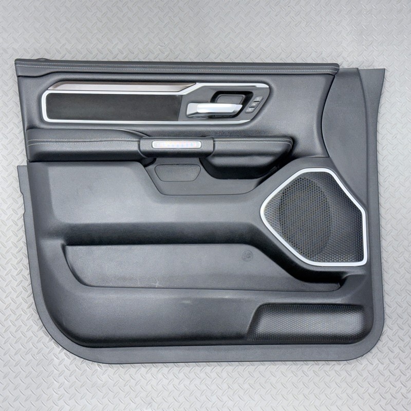 ✅ 2019-2024 RAM 1500 Laramie OEM FRONT LEFT DOOR TRIM PANEL Black DRIVER SIDE