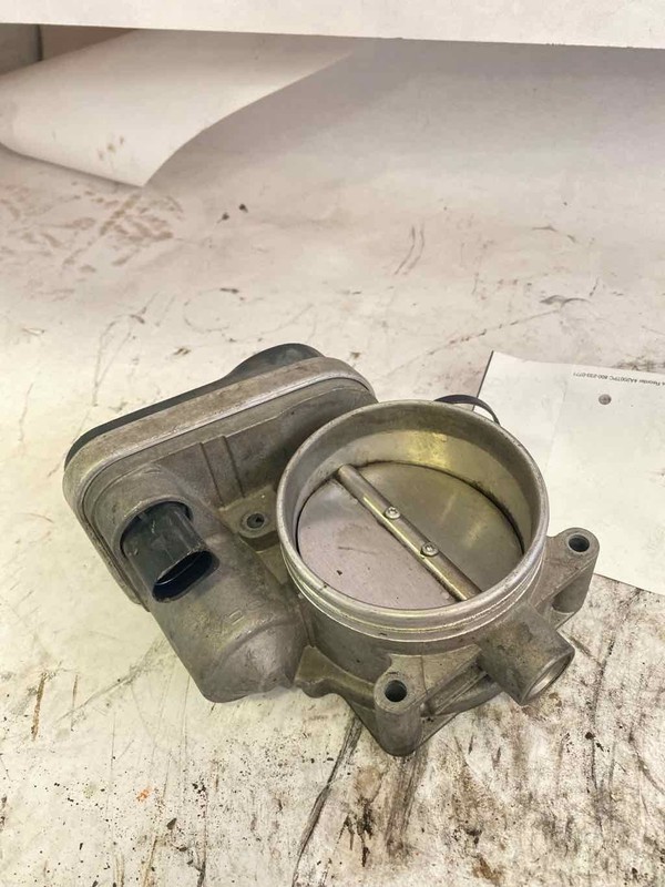 Throttle Body/valve Assy BMW 645CI 04 05