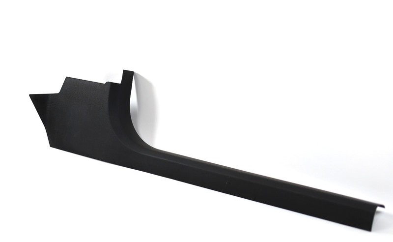 2005–2013 Chevrolet Corvette C6 Black Driver Side Door Sill Trim Panel 15266740