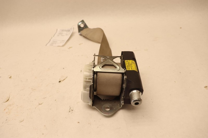 2014-2017 MERCEDES S-CLASS S550 W222 REAR RIGHT SIDE SEAT BELT OEM