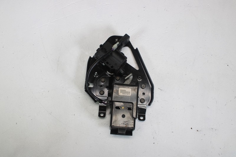 07-14 ESCALADE TAHOE YUKON 25886854 REAR LIFTGATE WINDOW GLASS ACTUATOR LATCH C1