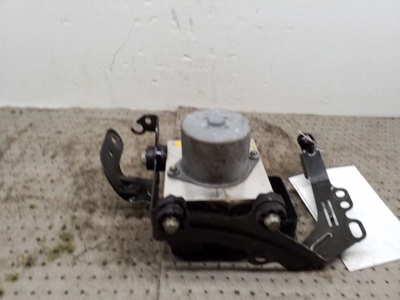 ABS Pump With Module Convertible Fits 12-14 MINI COOPER 718640