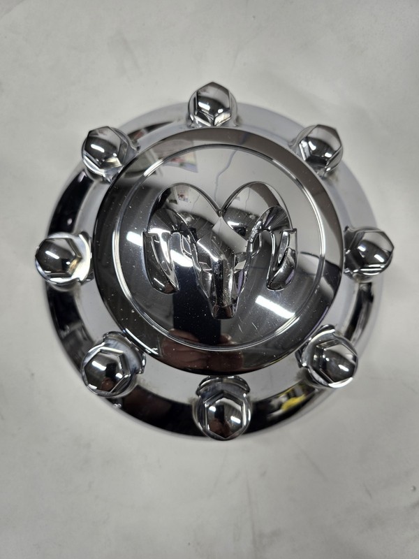 2014-2018 Dodge Ram 2500 3500 OEM Chrome 2473 Wheel Center Cap OEM 04726279AA