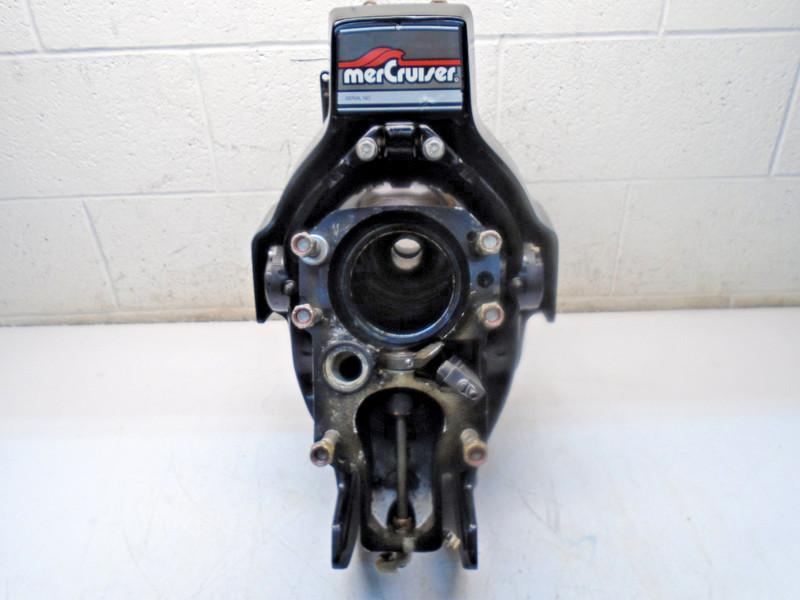 Z2Mercruiser Alpha 1 One Gen 2 Two transom assembly gimbal ring housing 1991