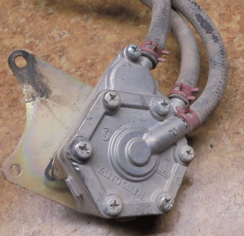 2003 Polaris Predator 500 ATV Fuel Gas Pump Intake 03