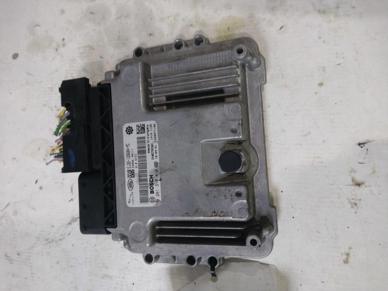 2017 Jaguar XE Engine Control Module ECM C2D40009 Black 48K Miles OEM