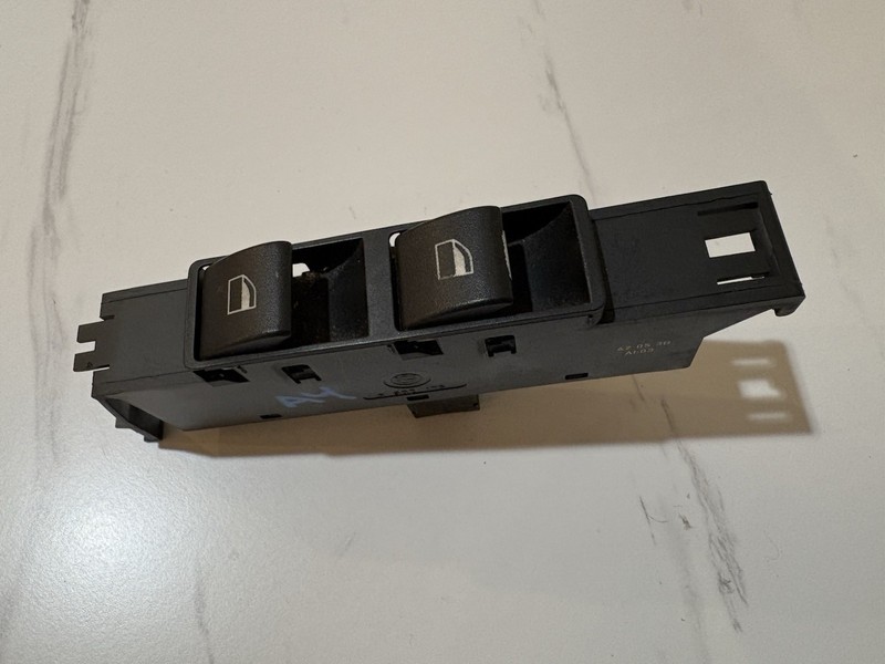 BMW 2001-2006 E46 Front Left Driver Side Master Window Switch Control OEM