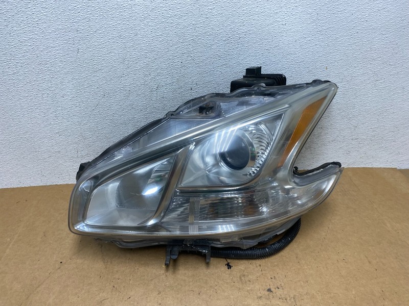 2009-2014 Nissan Maxima Headlight Left Driver Side Xenon HID OEM AE3221 DW