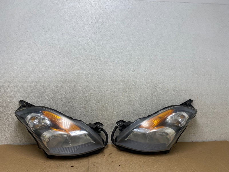 Sedan 2007 2008 2009 Nissan Altima Left+Right Set Headlights V3600 DW