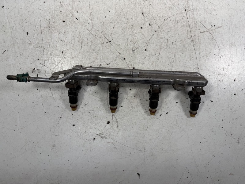 09-13 Honda Fit Rail Fuel Injector Assembly 16620-RB0-003 OEM