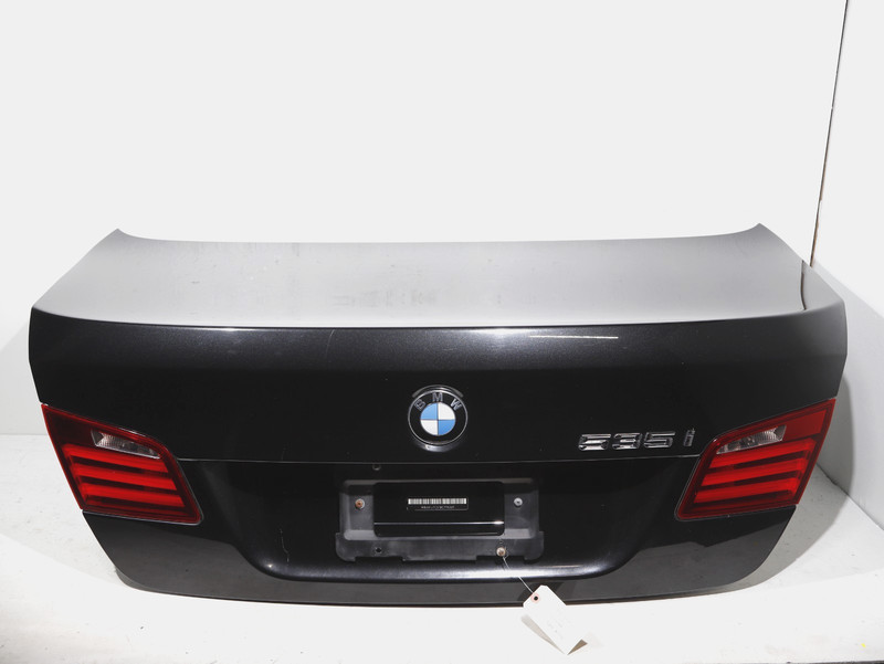 11-13 BMW F10 535 550 528 Trunk Lid Cover Panel Hatch Camera Complete Jet Black