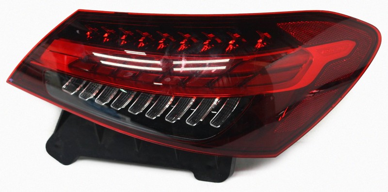 OEM Right Side LED Tail Lamp For Mercedes-Benz E Class Sedan Wagon 213-906-56-09
