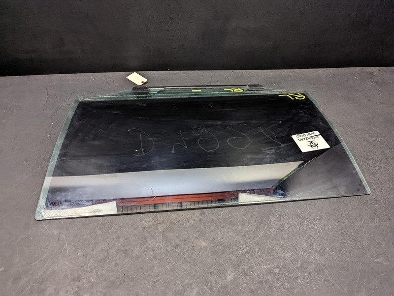Rear Left Door Window Glass 2016 Dodge Grand Caravan 5109819AC 2011 - 2020