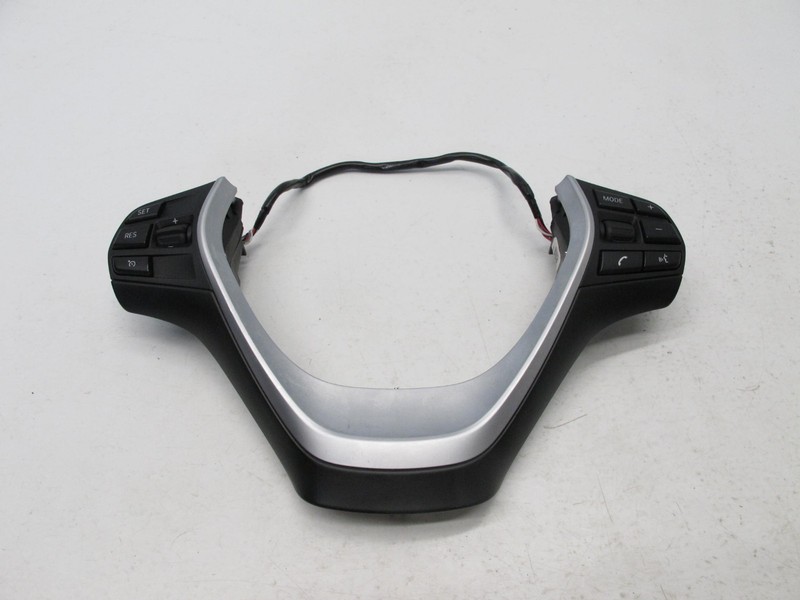 12-18 BMW F22 228i 330i 435i STEERING WHEEL TRIM RADIO CRIUSE PHONE SWITCH 12292