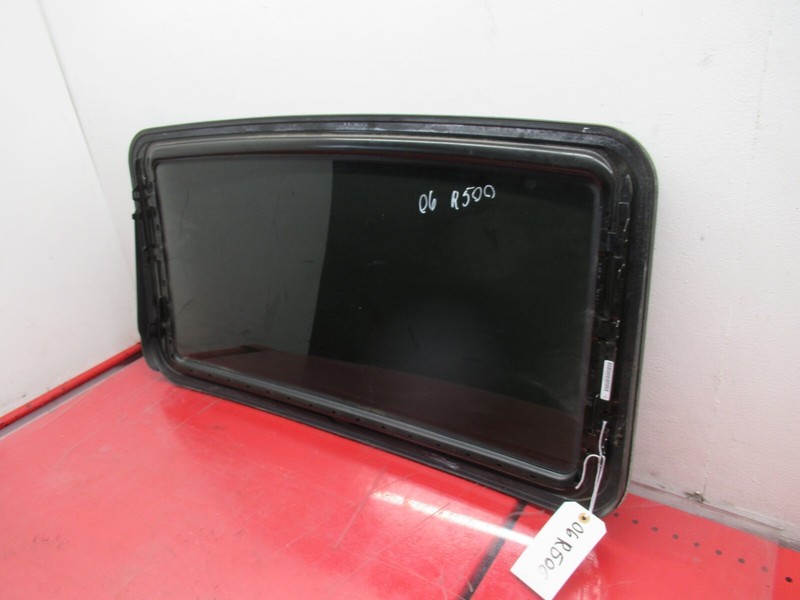 06-12 MERCEDES-BENZ W251 R350 R500 SUN ROOF SUNROOF WINDOW GLASS OEM