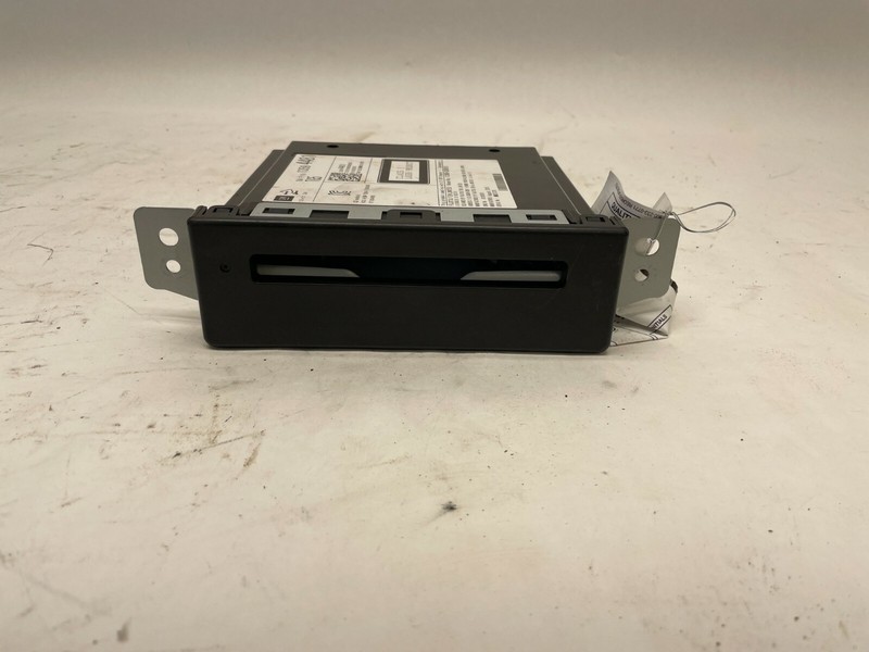 2015 CHEVY SILVERADO 1500 AUDIO EQUIPMENT RADIO DISK PLAYER ID # 13594481