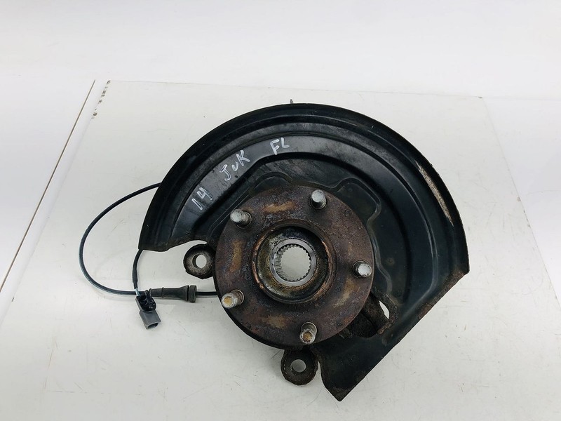 11-17 NISSAN JUKE AWD FRONT LEFT DRIVER SIDE SPINDLE KNUCKLE WHEEL HUB OEM