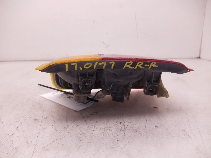 93 94 95 TOYOTA 4 RUNNER PASSENGER RIGHT REAR TAIL LIGHT 8155089168