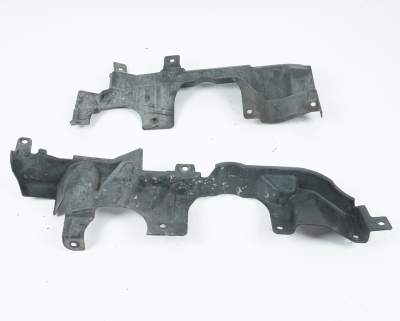 2008 - 2013 BMW X6 FRONT RIGHT & LEFT STEERING GEAR COVER TOP SHIELDOEM