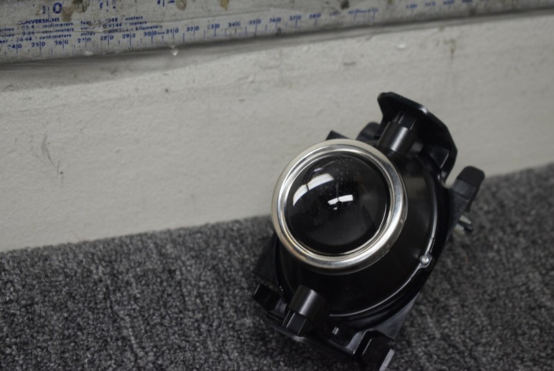 2011-2014 FORD MUSTANG FOG LAMP ASSY FACTORY OEM