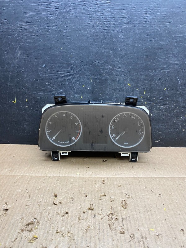 2003 2004 2005 Land Rover LR3 Speedometer Cluster Gauge Oem V1688 DG