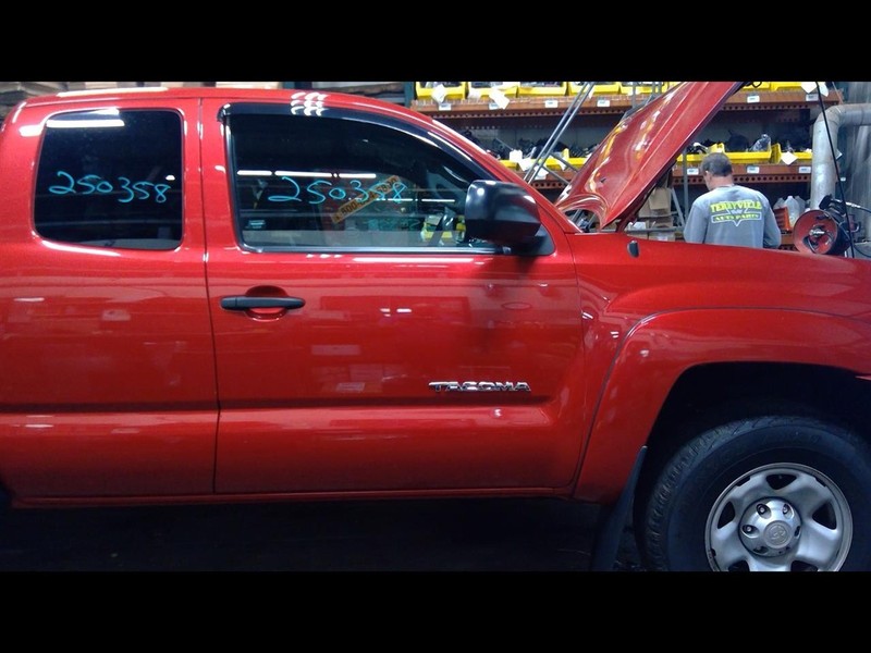 Passenger Front Door Electric Windows Fits 05-15 TACOMA 1660152