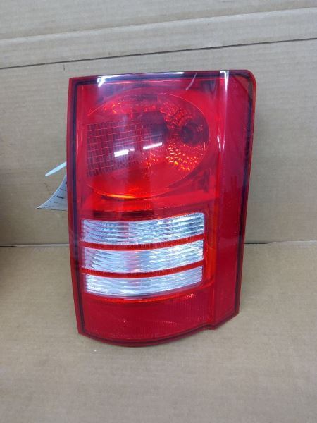 Passenger Right Tail Light Fits 08-10 TOWN & COUNTRY 242707