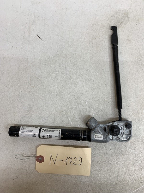 ⚡️Tesla Y 3 Passenger Right Hand Seat Belt Pretensioner1090324-01-C 1729 B4
