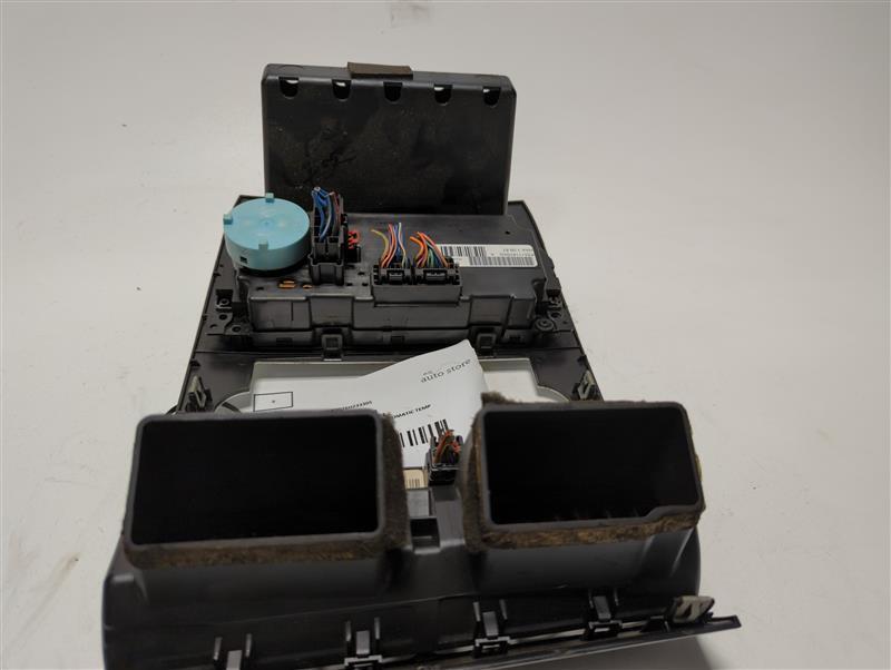 2006 Dodge Charger A/C Selector Switch Gray OEM 352026 299K Miles
