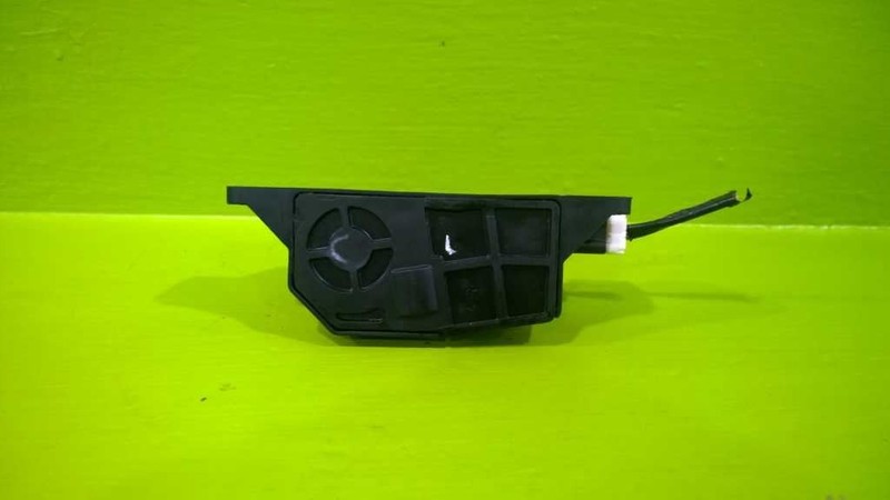 04 05 06 07 08 09 10 QX56 PASSENGER RIGHT REAR POWER QUARTER GLASS MOTOR 2699-32