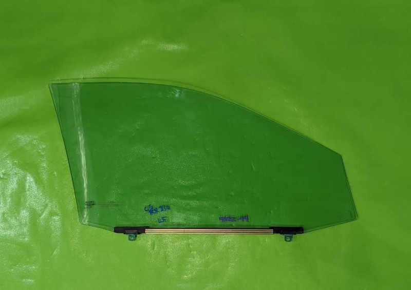 04 05 06 LEXUS RX330 DRIVER LEFT FRONT WINDOW DOOR GLASS SOLAR OEM 4582-44