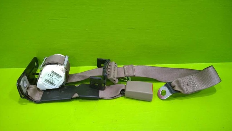 06 07 08 09 RAM 1500 5.7L REAR CENTER SEAT BELT RETRACTOR BUCKLE 2390-104